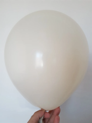 Adaçayı Retro Balon Zerdeçal Retro Balon Deniz Kumu Retro Balon Zinciri Seti
